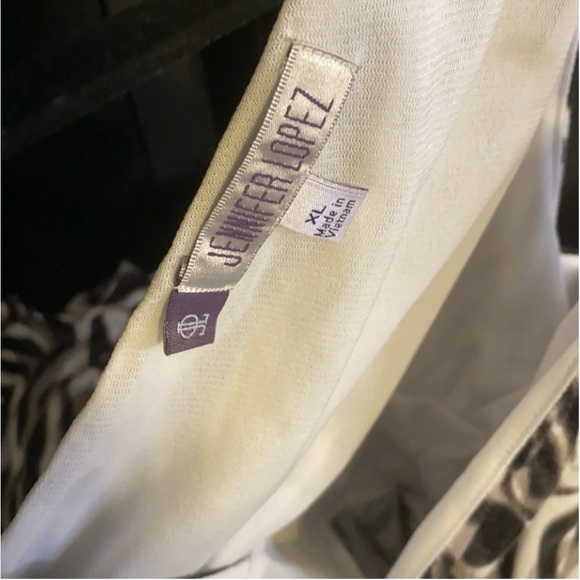 Jennifer Lopez Into the Wild Moody Zebra Maxi - Picture 8 of 12